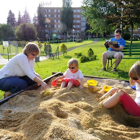 Hotel Agricola Sport & Wellness Centre Mariańskie Łaźnie Zewnętrze zdjęcie